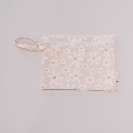 Small wet bag for swimming daisies full view
